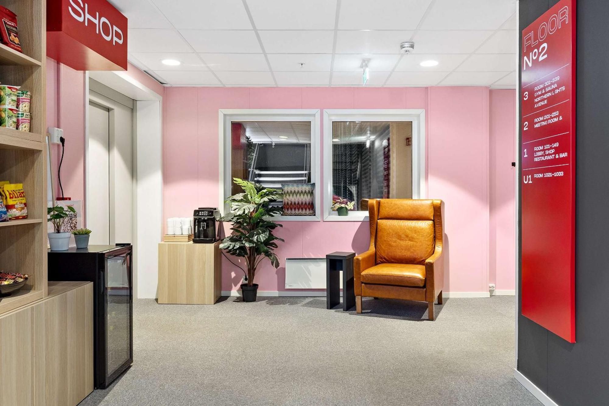 Aiden By Best Western Harstad Narvik Airport Evenesmarkja Экстерьер фото